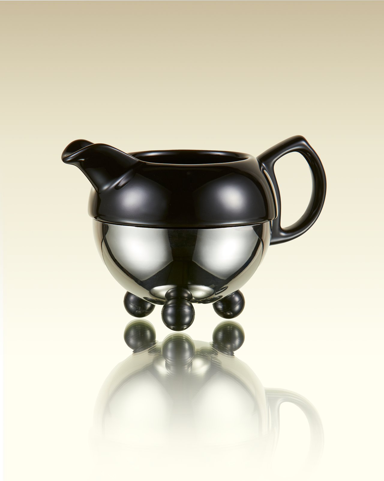 Design Creamer in Black | TWG Tea